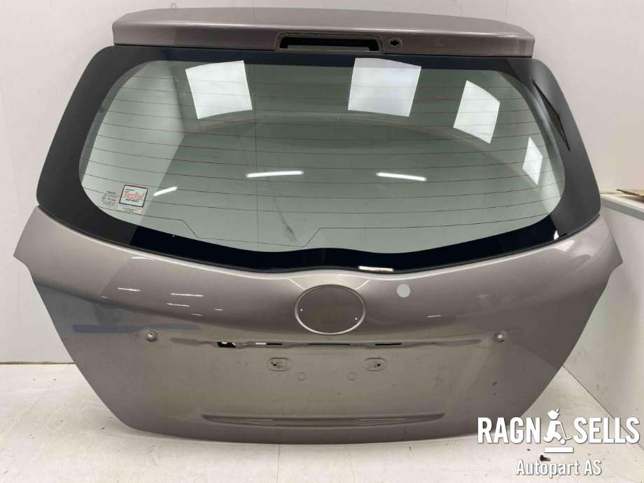 Bakluke til Toyota Yaris 2014-2020 (Type III, Fase 2)  (670050D111|)