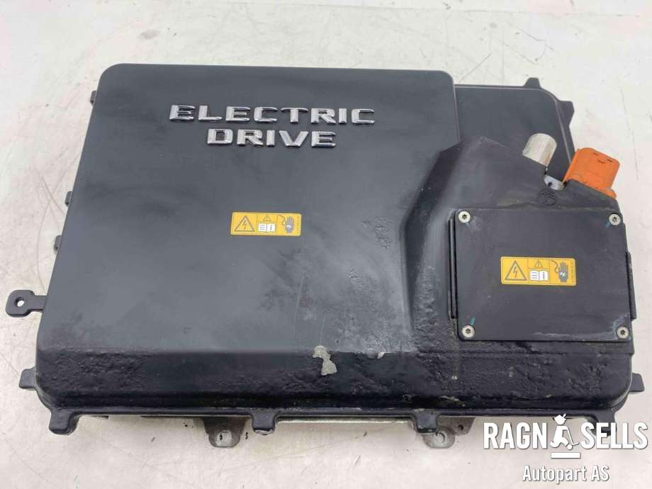 Batterilader (OBC - On Board Charger) til Mercedes B-Klasse, electric drive, 2014-2018 (W242) (W242) (A 242 982 08 21)