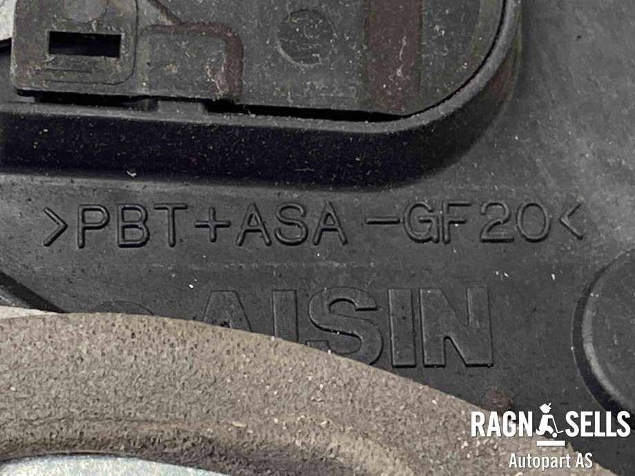 Låsekasse høyre bak til Toyota Land Cruiser 150 2014-->> (Fase 2)