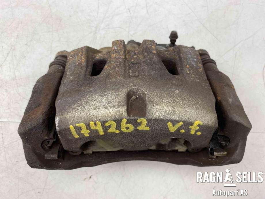 Bremsecaliper venstre foran til Nissan Navara 2010-2015 (Fase 2) (D40) (D40)