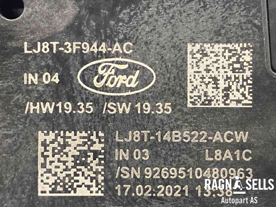 Bryter combi til Ford Mustang Mach-e 2020-->>  (LJ8T-14B522-AC3JA6|LJ8T-3F944-AC|2496064|2482417|LB5T-13335-CB3JA6|LB5T-17A553-BC3JA6)