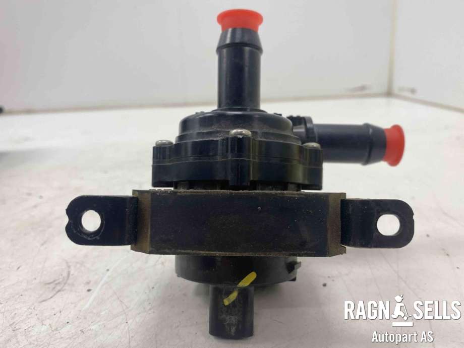 Vannpumpe elektrisk til Ford Mustang Mach-e 2020-->>  (1908-1E90024|)