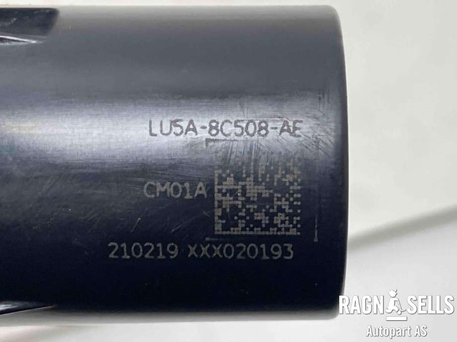Ventil vann til Ford Mustang Mach-e 2020-->>  (2502020|LU5A-8C508-AE|LJ93-8C509-PG)