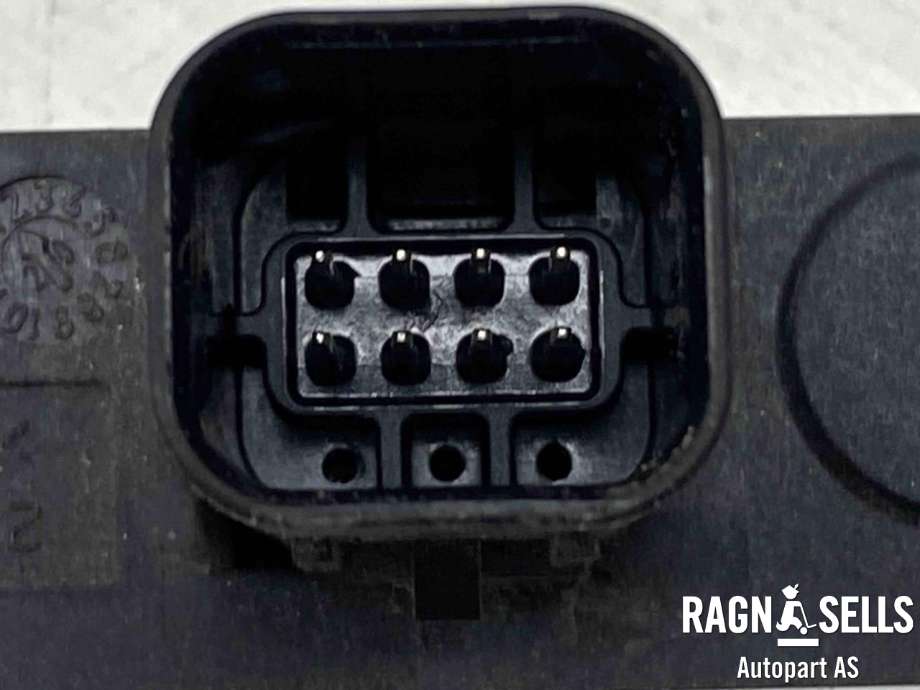 Sensor blindsone til Ford Mustang Mach-e 2020-->>  (2517297|ML3T-14H031-AH|ML3T-14H031-AG|2657693|2542348|ML3T 14H031-AH)