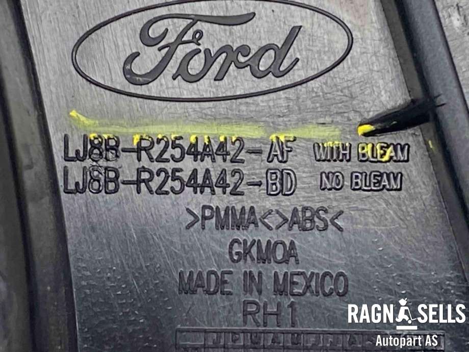 Diverse deler til Ford Mustang Mach-e 2020-->>  (2511777|LJ8B-R254A42-AF|LJ8B-R254A42-AF59B8|2605592|LJ8B R254A42-AG59B8)