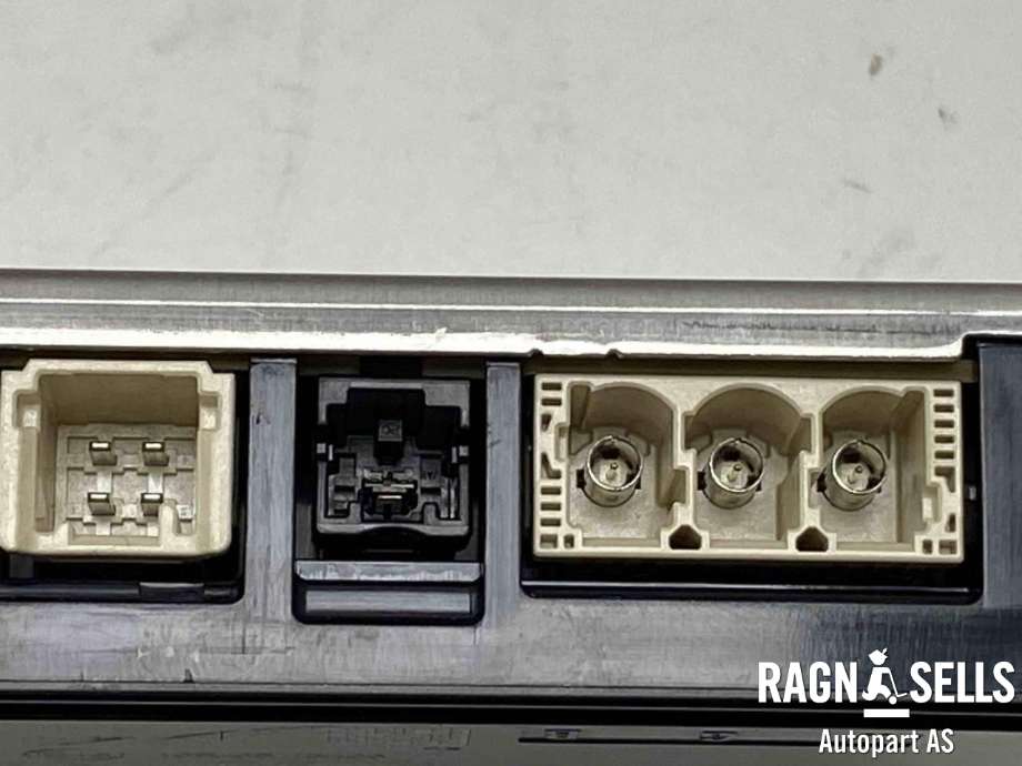 Styreenhet diverse til Toyota RAV4 2019-->> (Type V)  (86740-42220|86741-42141|)