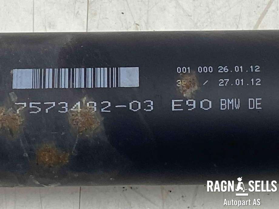 Mellomaksel bakre til BMW X1 2009-2015 (E84) (E84) (26 10 7 573 482|)