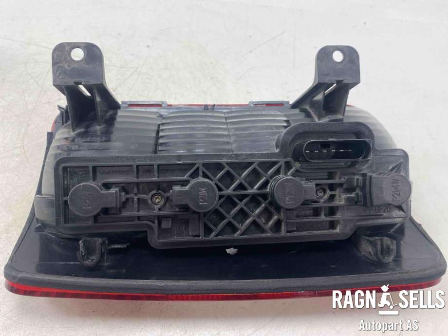 Baklykt høyre til VW Caddy 2010-2015 (Type III, Fase 2)  (2K5 945 096 K|2K5 945 096 Q|)