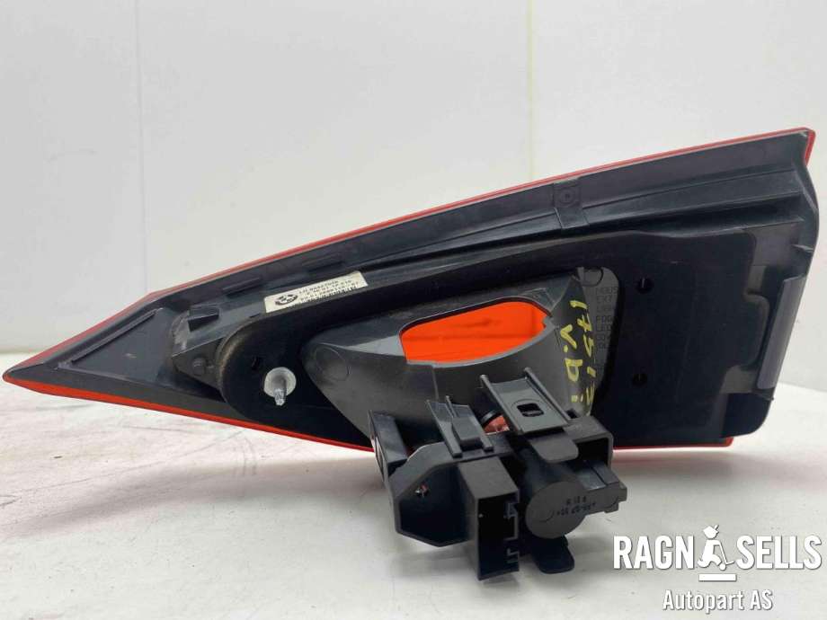 Baklykt venstre indre til BMW X1 2009-2015 (E84) (E84) (63 21 2 990 113|)