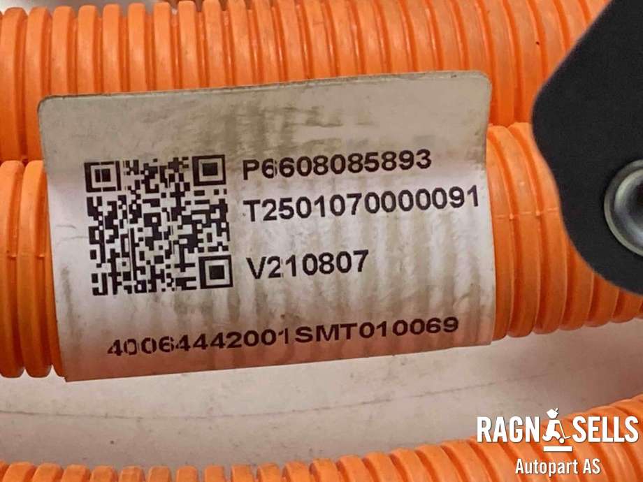 Batterilader inntak/luke til Volvo EX30 2023-->>  (80011709|6608085893|)