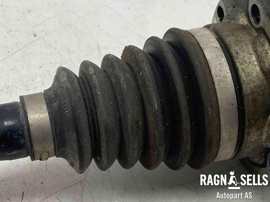 Drivaksel venstre foran, diesel/manuell til VW Golf VI 2008-2012  (1K0 407 271 MC|)