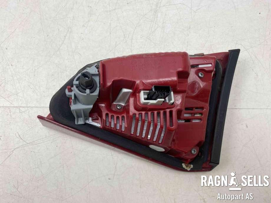Baklykt venstre indre til Audi A4, Allroad 2009-2016 (Type I) (B8) (B8) (8K9 945 093 E|)