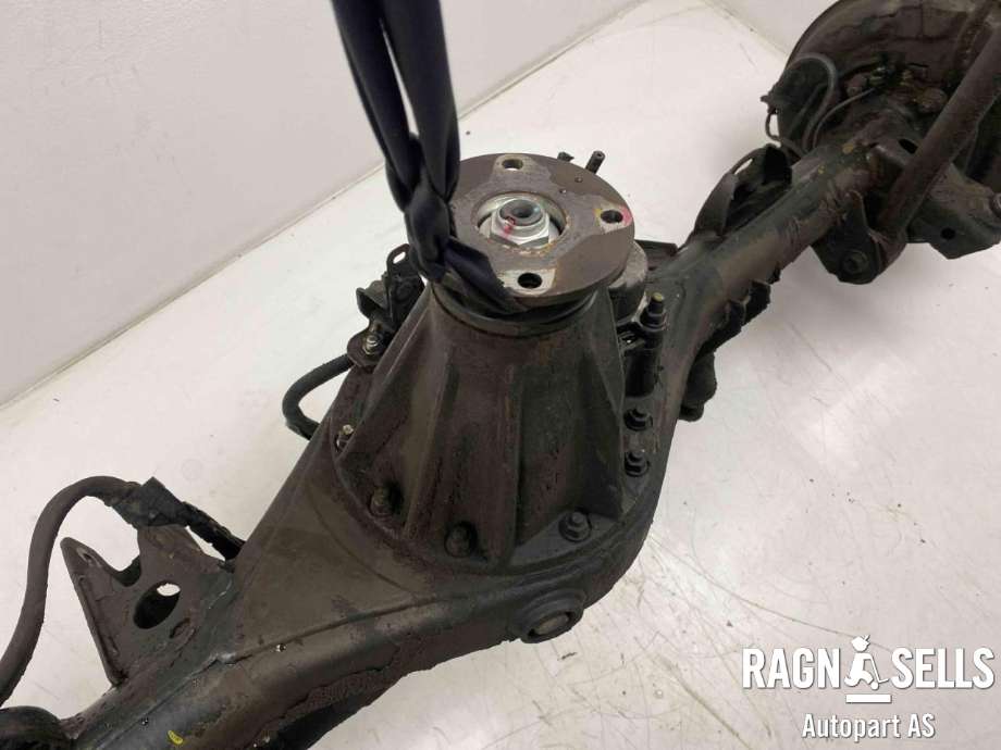Bakaksel til Toyota Land Cruiser 150 2014-->> (Fase 2) (4211060B81 HUS|4111035D40 DIFF|)