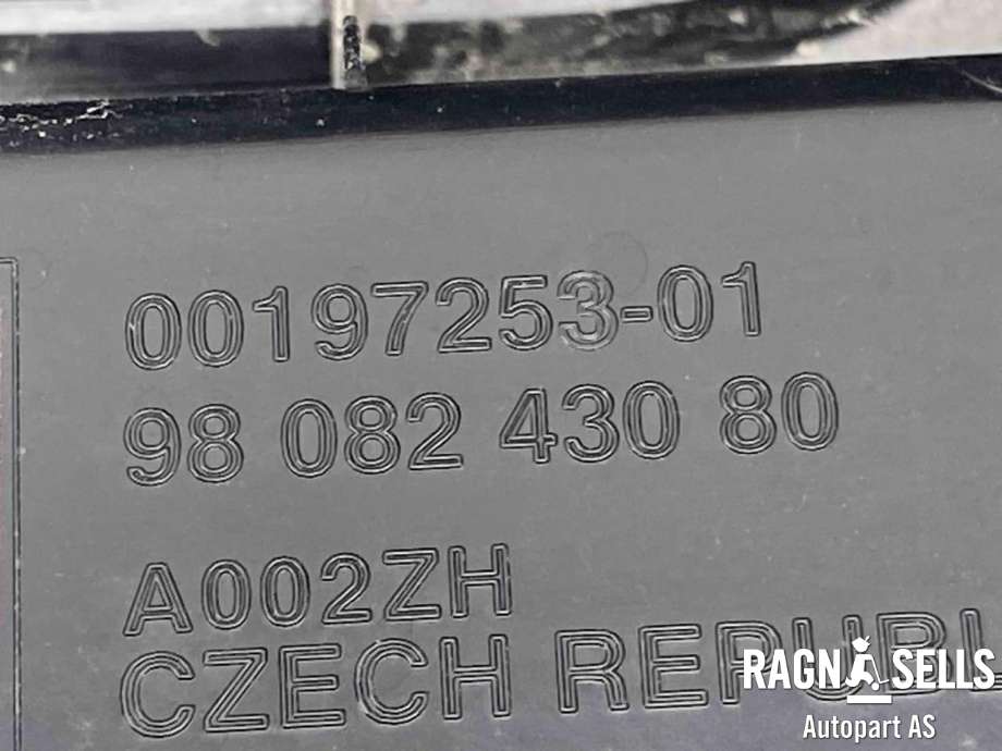 Baklykt høyre til Toyota Proace 2016-->> (Type II)  (SU001A4080|)
