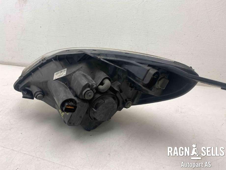 Frontlykt høyre halogen til Hyundai i20 2009-2014 (Type I)  