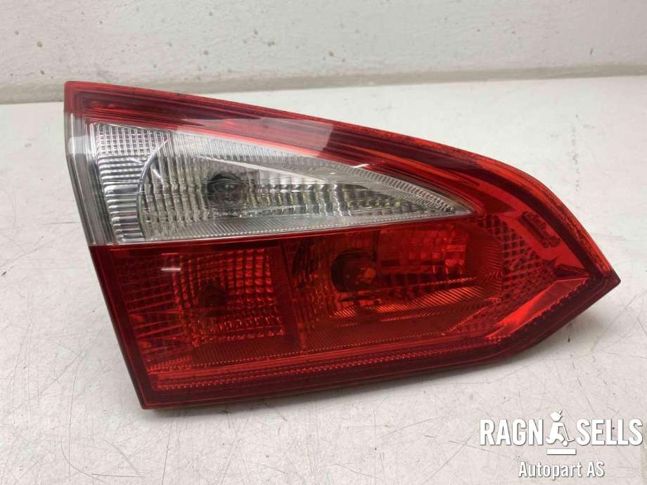 Baklykt venstre indre til Ford Focus, 2011-2014 (Type III, Fase 1)