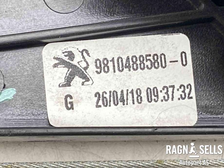 Ruteheis venstre bak til Peugeot 3008 2016-->> (Type II)