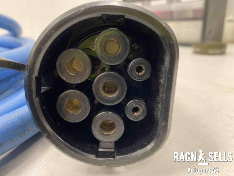 Batterilader kabel til BMW i3 2013-2022  (61 44 6 818 626|)