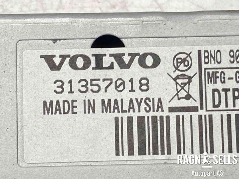 Bilstereo navigasjon skjerm til Volvo XC60 2008-2013 (Type I, Fase 1)  (36050609|31357018|31357075)