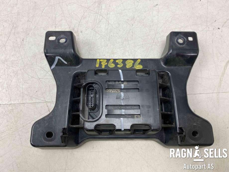 Sensor radar til Volvo V70, 2007-2013 (Type III, Fase 1)  (1EA 907 572 H)