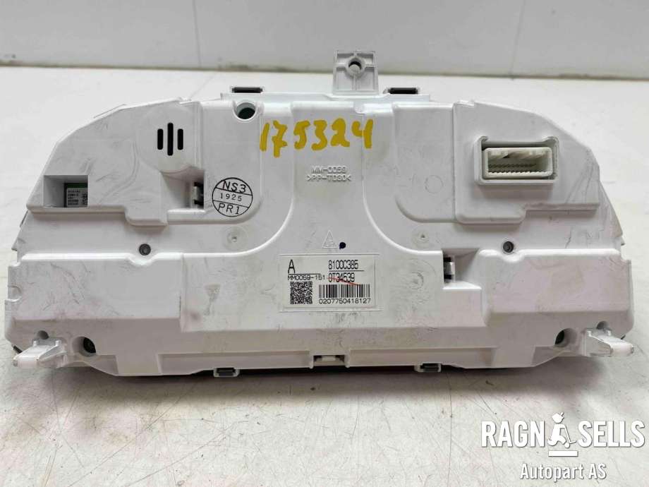 Instrumentpanel til Mitsubishi Outlander 2012-2015 (Type III, Fase 1)  