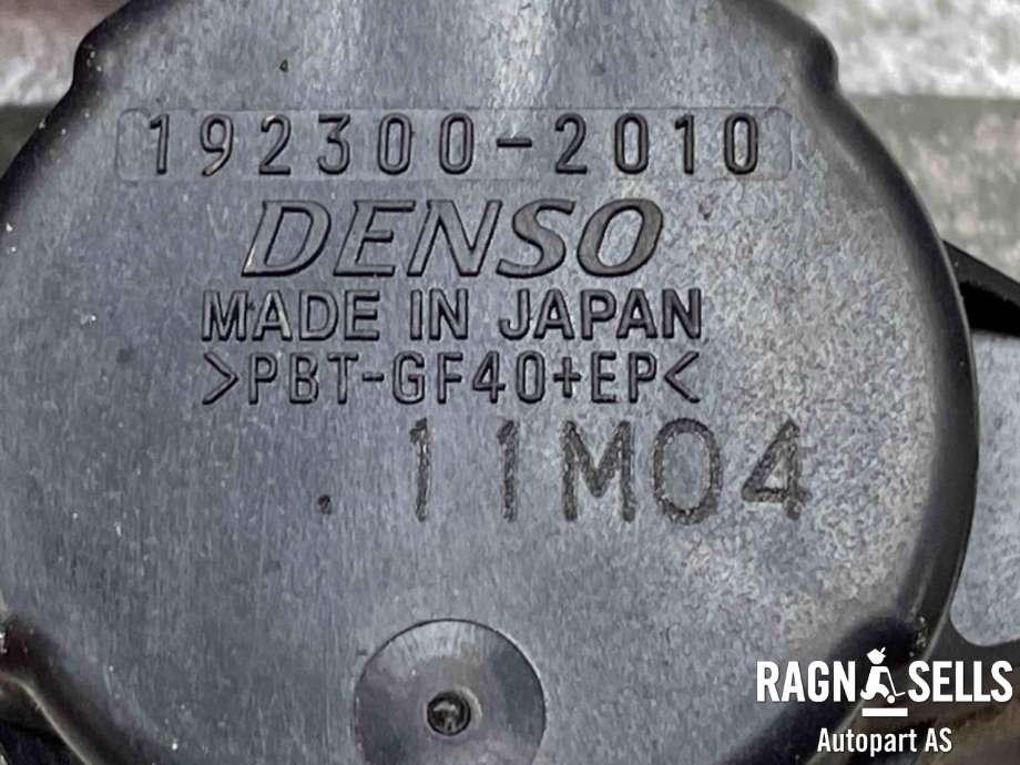 Spjeldhus til Toyota Hilux 2006-2011  (2610030070|)