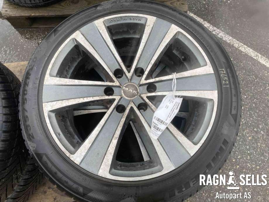 Hjulsett aluminium vinter til Mitsubishi Pajero 2007-2016 (Type IV, Fase 1) (235/50R20|)