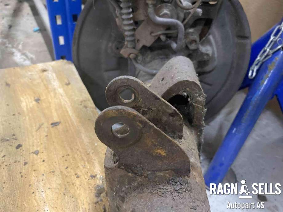 Bakaksel til VW Caddy 2004-2010 (Type III, Fase 1)  