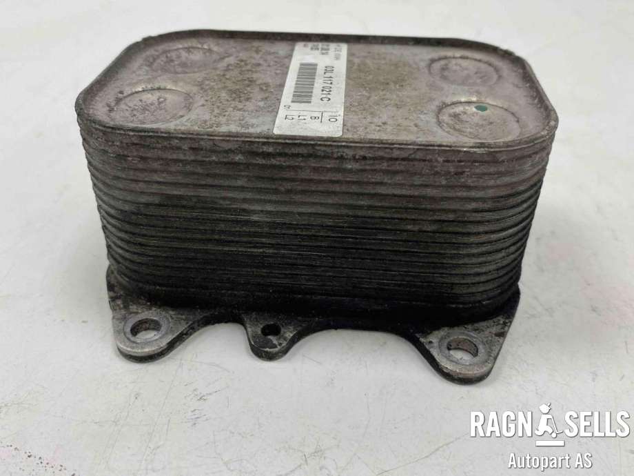 Oljekjøler til VW Caddy, 2010-2015 (Type III, Fase 2)  (03L117021C)
