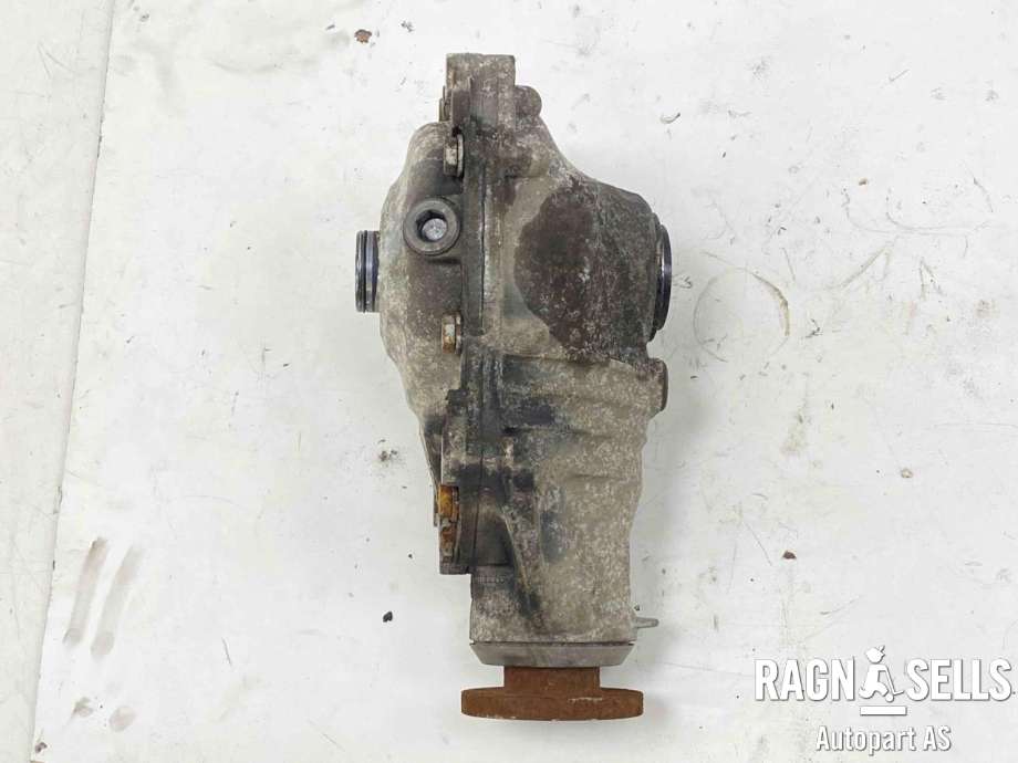 Kardang klokke foran til BMW X1 2009-2015 (E84) (E84) (33 10 7 566 175||3 10 7 637 452)