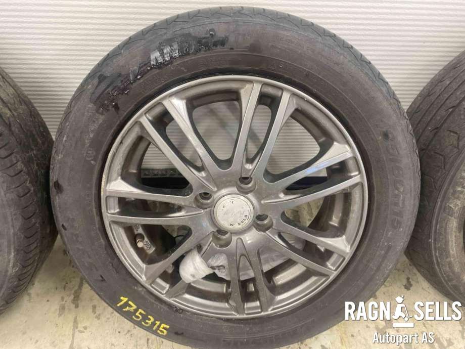 Hjulsett aluminium sommer til Toyota Yaris 2006-2009 (Type II, Fase 1)  