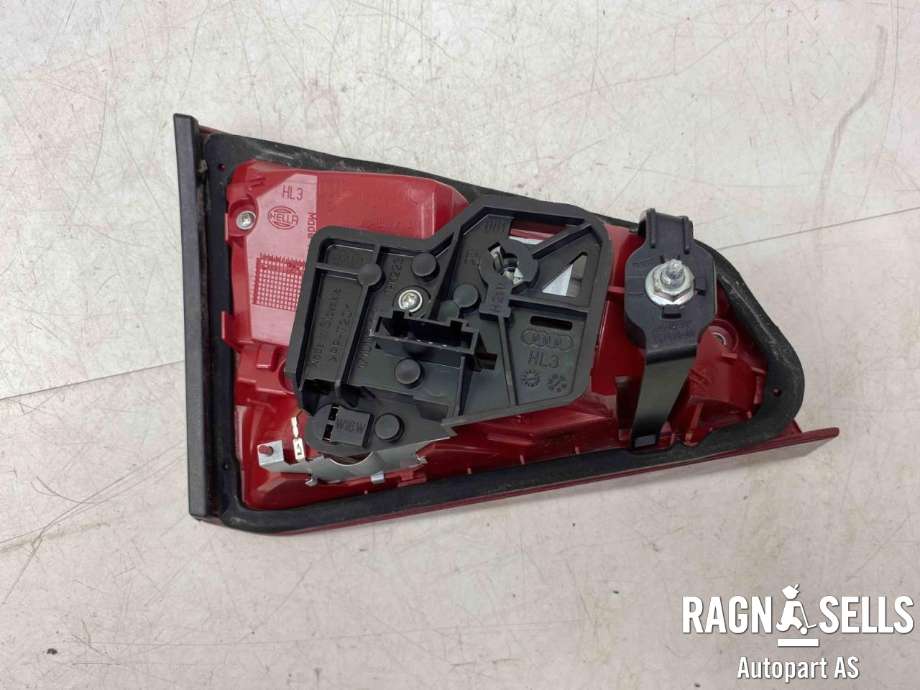 Baklykt høyre indre til Audi A4 2007-2014 (Type IV) (B8) (B8) 