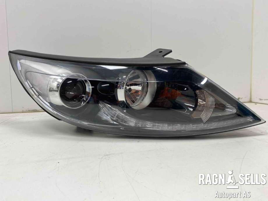 Frontlykt høyre halogen til Kia Sportage, 2010-2016 (Type III)  
