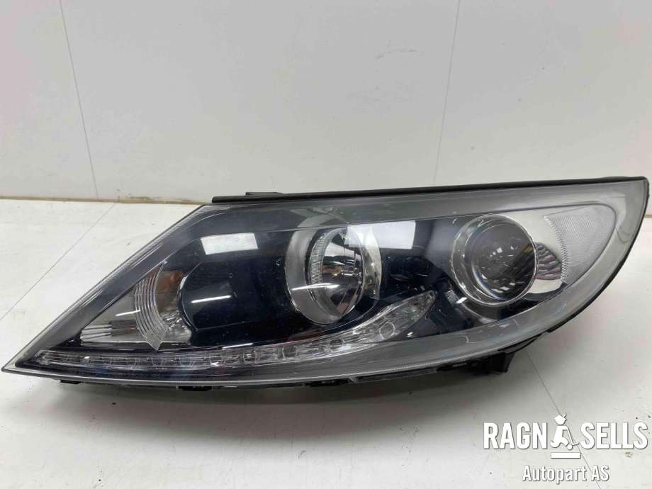 Frontlykt venstre halogen til Kia Sportage, 2010-2016 (Type III)  