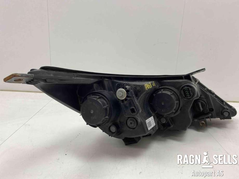 Frontlykt venstre halogen til Kia Sportage 2010-2016 (Type III)  
