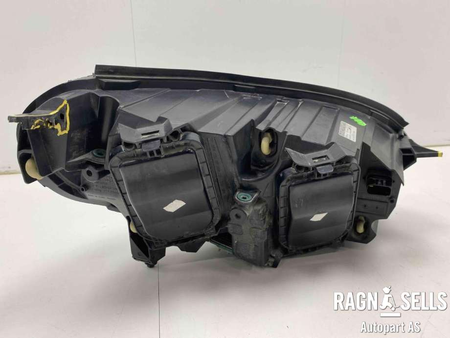 Frontlykt venstre xenon til Peugeot Expert 2016-->> (Type III)  