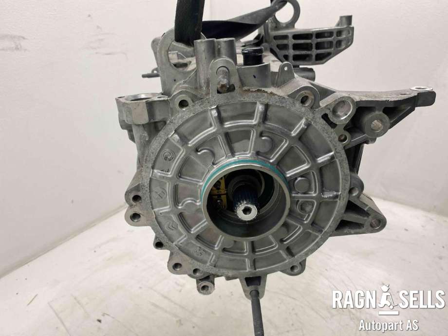 Motor elbil foran til Peugeot e-2008 2019-->>  