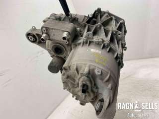 Motor elbil bak til Tesla Model 3,   (|)