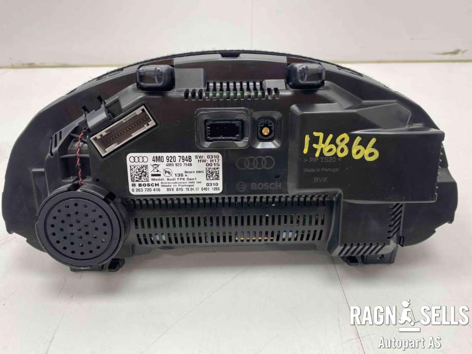 Instrumentpanel til Audi Q7 2015-->> (Type II)  