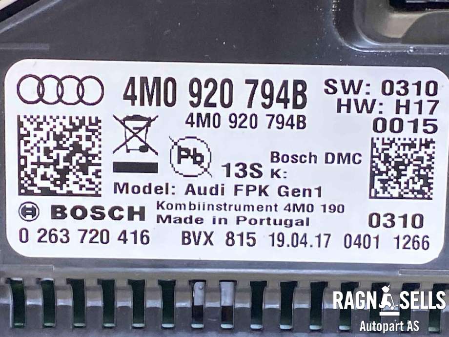 Instrumentpanel til Audi Q7 2015-->> (Type II)  