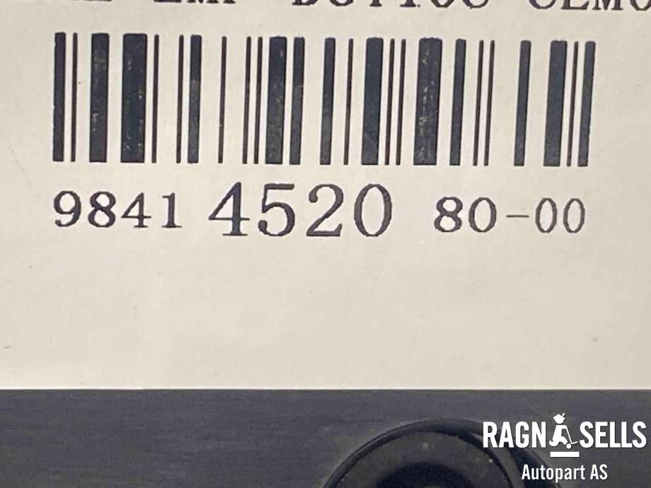 Bilstereo navigasjon skjerm til Peugeot e-2008 2019-->>  