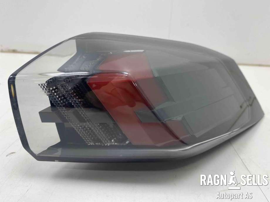 Baklykt høyre ytre til Peugeot e-2008, 2019-->>  