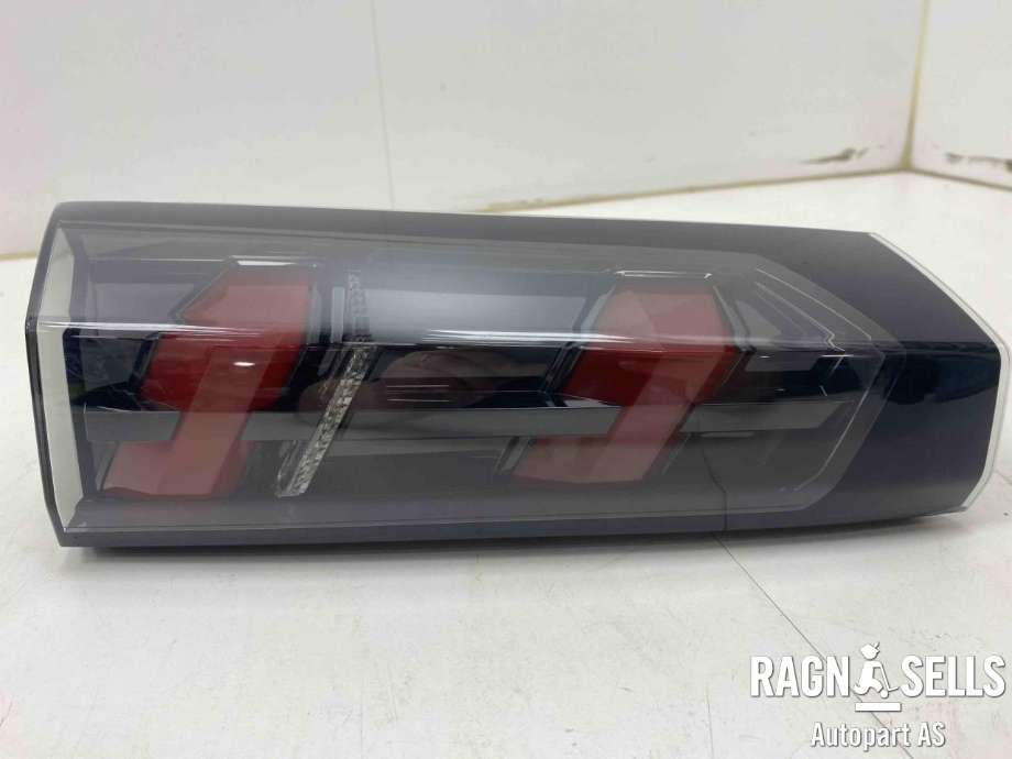 Baklykt venstre indre til Peugeot e-2008, 2019-->>  