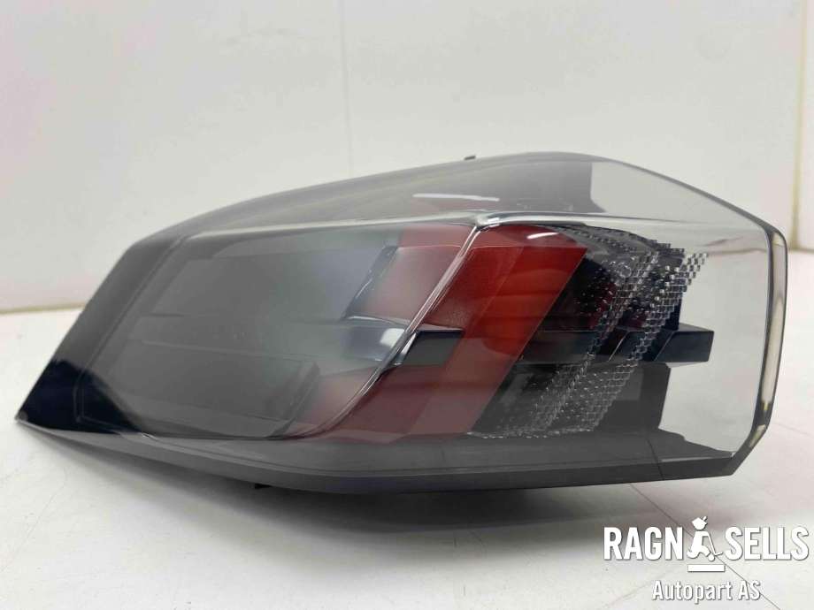 Baklykt venstre ytre til Peugeot e-2008, 2019-->>  