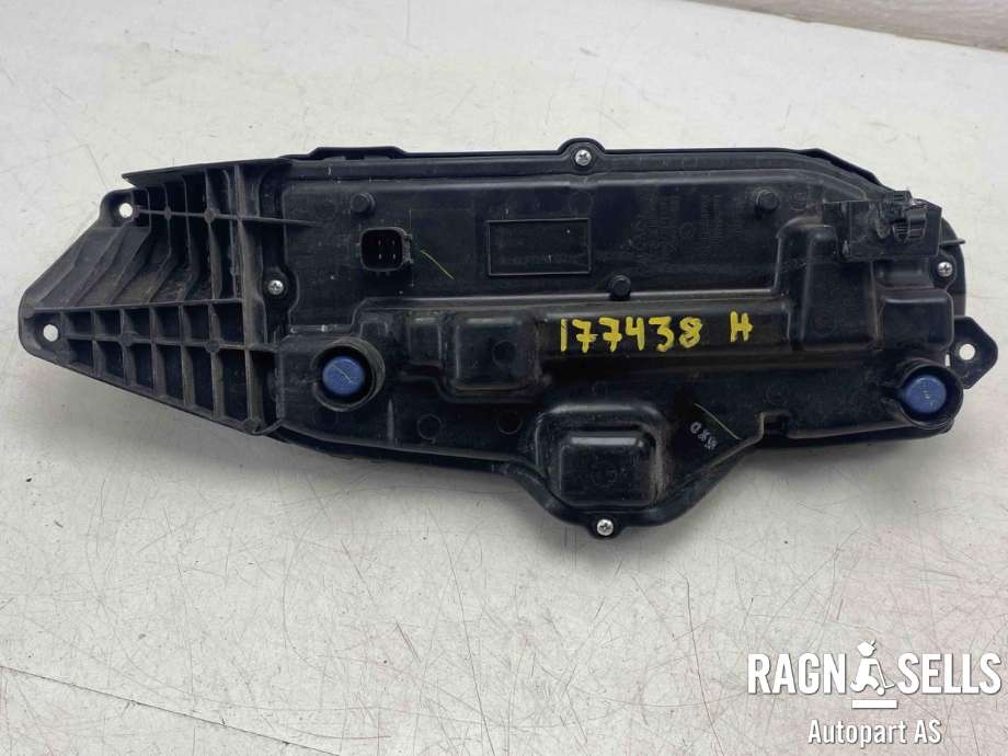 Markeringslys til Toyota Yaris Cross (SUV) 2021-->>