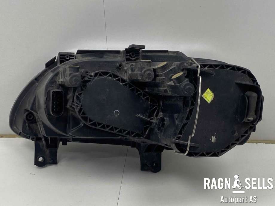 Frontlykt høyre halogen til VW Caddy 2004-2010 (Type III, Fase 1)  (2K0 941 006 B|)