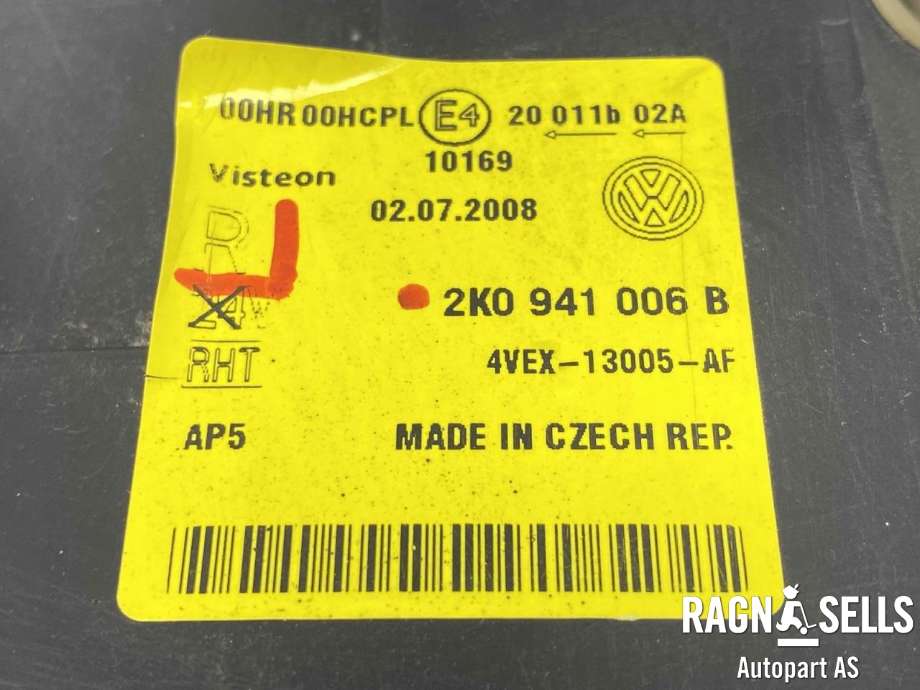 Frontlykt høyre halogen til VW Caddy 2004-2010 (Type III, Fase 1)  (2K0 941 006 B|)
