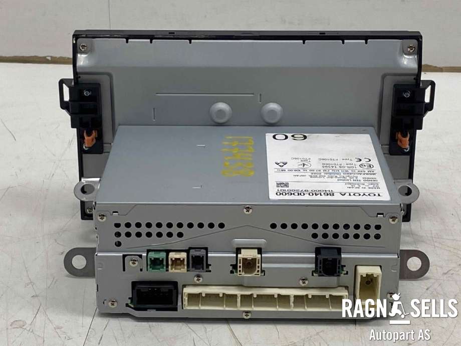 Bilstereo navigasjon til Toyota Yaris Cross (SUV) 2021-->>  (861400D600|)