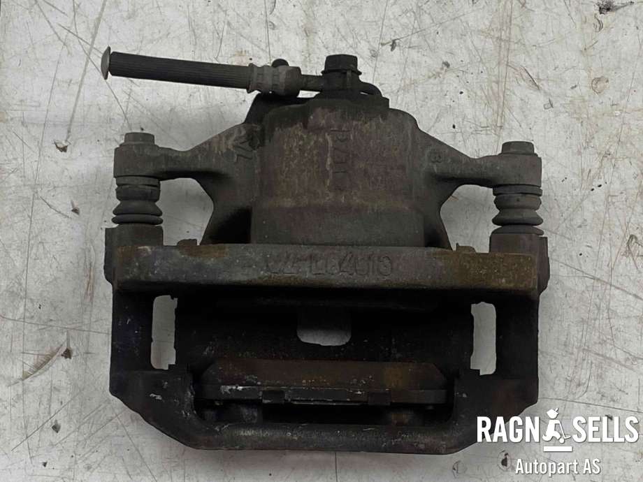 Bremsecaliper venstre foran til Toyota Yaris Cross (SUV) 2021-->>  (4775002490|)