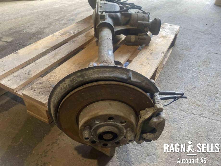 Bakaksel til VW Caddy 2015-2020 (Type III, Fase 3) (2K5 500 051 BE|0CQ 525 554 G|0AY 907 554 J)
